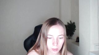 tixxxy - [Video] live cam balloons role-play shaved