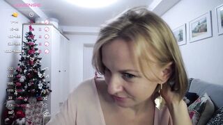 yummylilya - [Video] squirt fetish beatiful findom