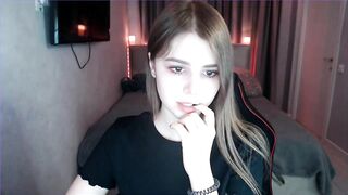 tripleprinces - [Video] big lips lesbian natural tits atm