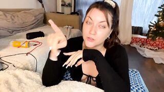 scottdior - [Video] big nipples solo feet pink