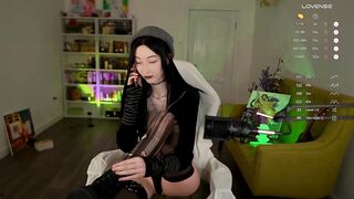 loony_moony - [Video] milf pvt bi atm