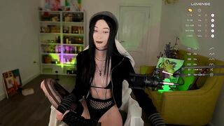 loony_moony - [Video] milf pvt bi atm