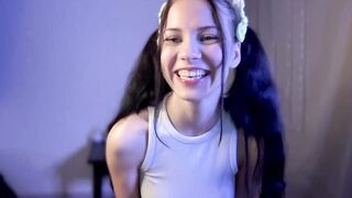 emma_wonderland - [Video] nudity dom girl hentai