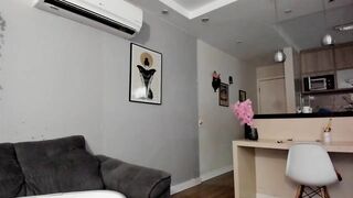 yourbonie - [Video] hot chick pussy relax panties