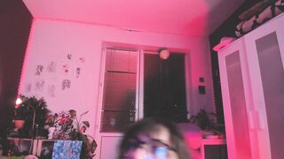 juby_yubi - [Video] dildo bdsm kissing iteractivetoy