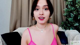 evi_wow - [Video] cock sucking feet hentai pretty face