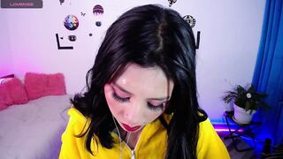 jenner_smith - [Video] close up slut chat hidden