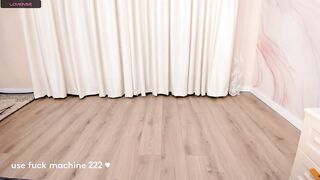 queenof_ice - [Video] cock sucking shaved hot chick face fucking