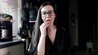 mrs__le - [Video] compilation onlyfans curvy prostitute