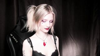 waterfallwoods - [Video] puffy nipples oral sex latex submissive