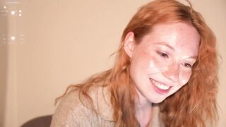 li_on_line - [Video] sister cosplay massage cam show