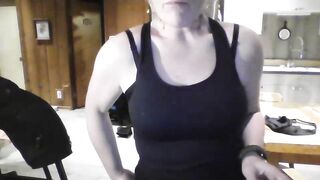 brainsssisback - [Video] big lips joi doggy tattoo