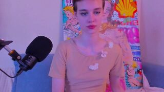 lunaa_amour - [Video] kissing camera dominant deep