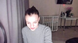 bb_dior - [Video] shaved slim fetish slave