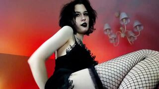 frau_basted - [Video] passion belly domination chat