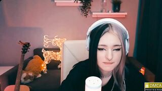 avriel_nile - [Video] dildo fucking dom movie leggings