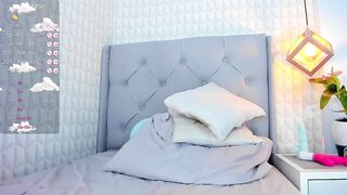 tiffanyrusso - [Video] balloons 1080 hd erotic love