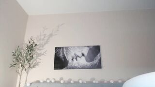 emilly_angel - [Video] leggings erotic close up hentai