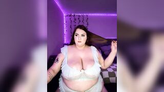 honeyviolet - [Stripchat] oil-show interactive-toys small-audience white-young