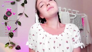 LisaSmiths - [Stripchat] cowgirl nipple-toys cam2cam upskirt