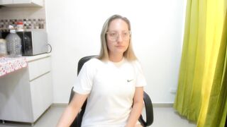 Adele_johnsonn1 - [Stripchat] fingering-white spanish-speaking flashing hd
