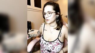 sullye - [Stripchat] interactive-toys middle-priced-privates-young twerk-white oil-show