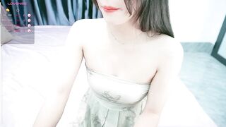 LY_26 - [Stripchat] middle-priced-privates-asian blondes-young recordable-privates-young sex-toys
