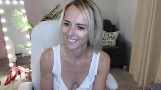 YourMarthaMayer - [Stripchat] lovense curvy-blondes middle-priced-privates-white fingering-milfs