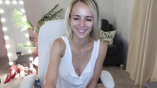 YourMarthaMayer - [Stripchat] lovense curvy-blondes middle-priced-privates-white fingering-milfs