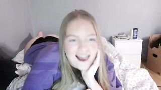 sarah_marley - [New Chaturbate] cumming slim pussy pink