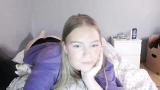 sarah_marley - [New Chaturbate] cumming slim pussy pink