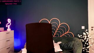 surfergirl121 - [New Chaturbate] young hidden babe orgy