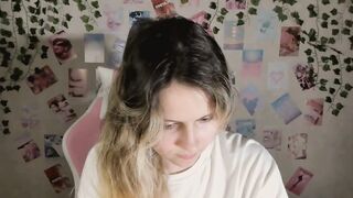 amelienjames - [Hot Chaturbate] amazing fuck lesbian playing