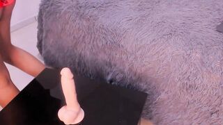 LilaEusse - [Hot Stripchat] role-play foot-fetish petite-latin small-audience