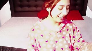 Sarah_1126 - [Hot Stripchat] petite-redheads titty-fuck student small-audience