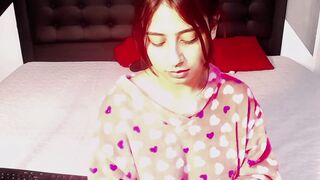 Sarah_1126 - [Hot Stripchat] petite-redheads titty-fuck student small-audience