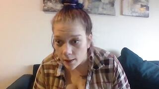 chellybee93 - [Hot Chaturbate] dildo bi big lips legs