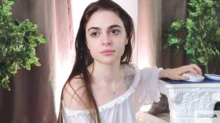 tiffany_long - [Hot Chaturbate] amateur shaved tiny orgasm