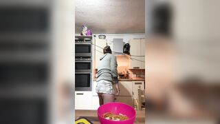 chels mchodg [New Leaks]  Video cuminpvt dance oil