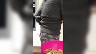 chels mchodg [New Leaks]  Video cuminpvt dance oil