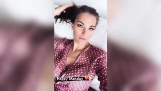 kira shine [New Leaks]  Video lonely panty stockings