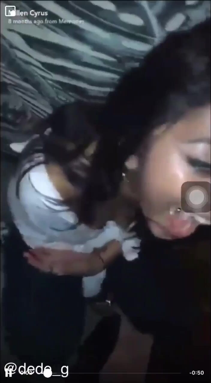 Millen cyrus [New Leaks] Video pussy curved cam2cam