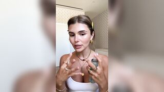 olivia jade [New Leaks]  Video simple deepthroating humiliation