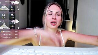 f1oraa - [Hot Chaturbate] role-play blowjob balloons toes