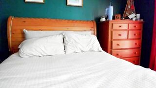 _modestmouse - [Hot Chaturbate] horny kinky bi footjob