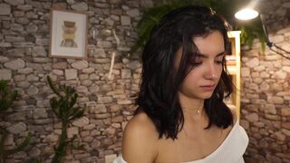 urcutelinda - [Hot Chaturbate] petite slim adorable iteractivetoy