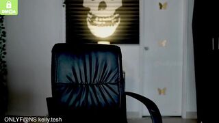 kellytesh - [Hot Chaturbate] hot girl big lips playing