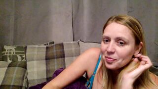 DirtyBanteringBitch - [Live Stripchat] milfs small-audience cam2cam white-milfs