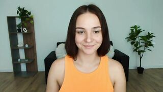 OliviaMontgomery - [Live Stripchat] white-teens brunettes humiliation brunettes-teens