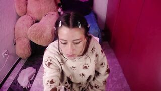 Lollipopp_ - [Live Stripchat] camel-toe foot-fetish oil-show twerk